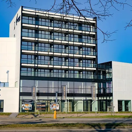 Corbie Ring Hotel 3*